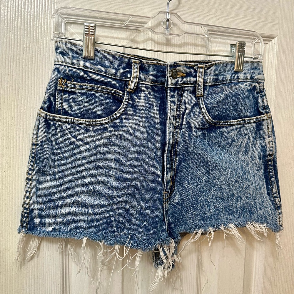 Rio by Stephen Mardon Vintage High Waisted Acid Wash Cutoff Denim Shorts